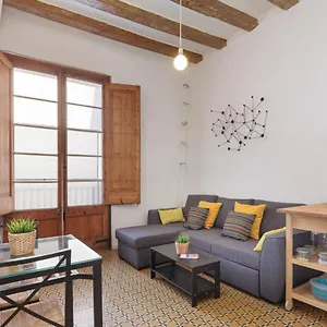 Apartment Borrell - Near Ramblas Barcelona